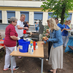 Gemeinsam genießen, gemeinsam gestalten: Recura Service begleitet Sommergrillen in Coswig